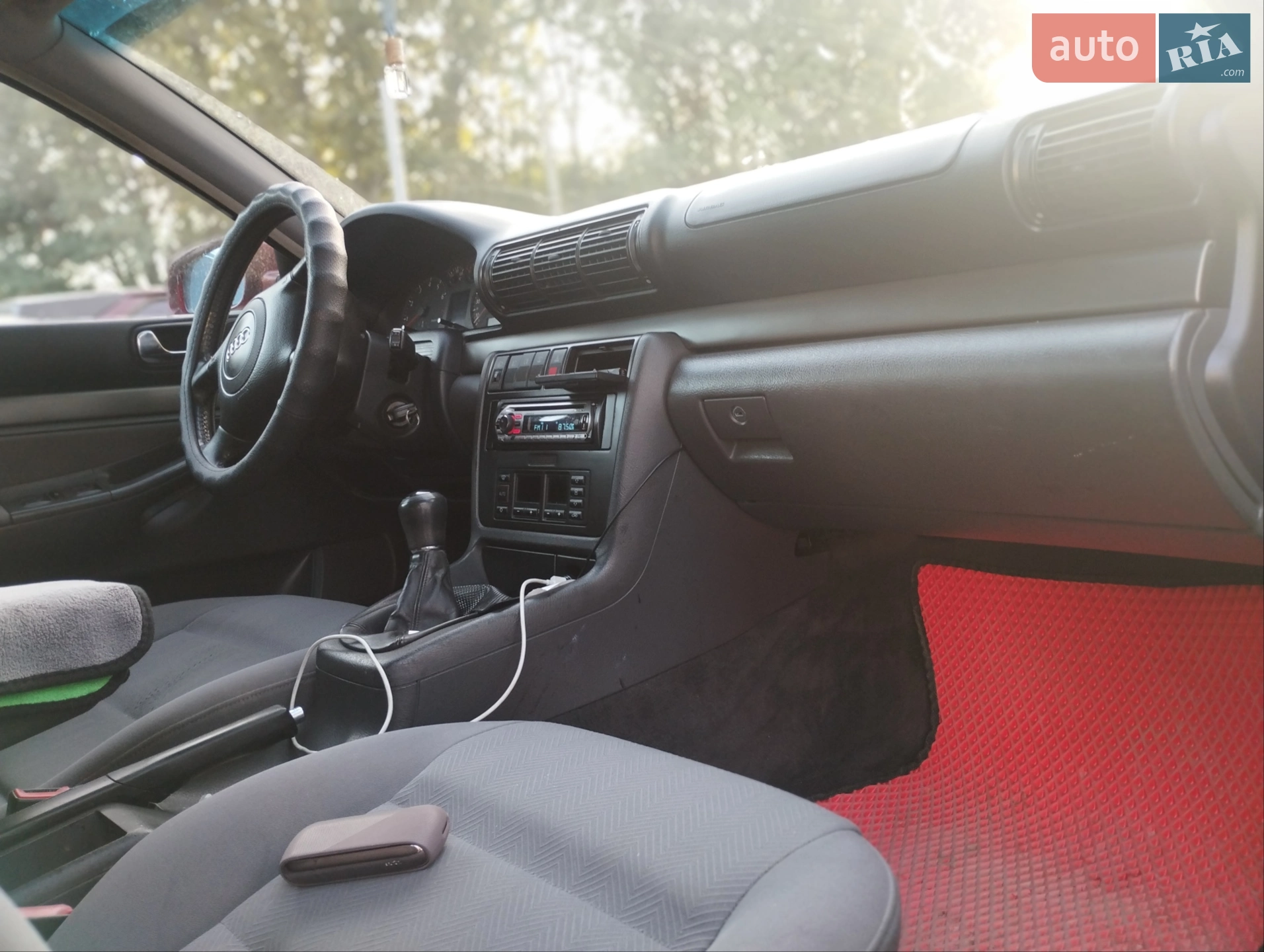 Audi A4 1999 VIN WAUZZZ8DZWA167707 фото оголошення 12 з 24