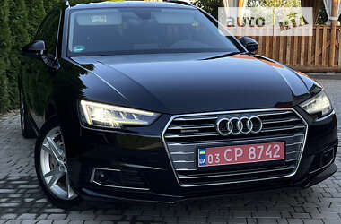 Універсал Audi A4 2018 в 