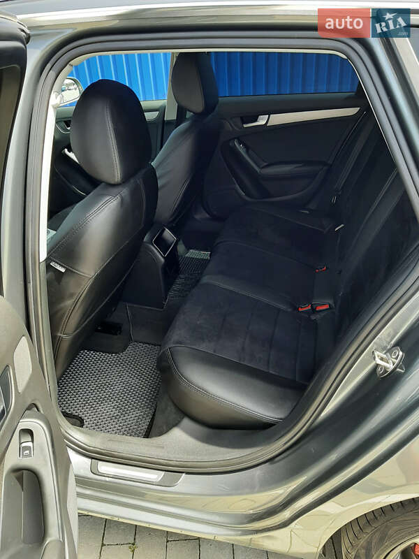 Универсал Audi A4 2012 в Калуше