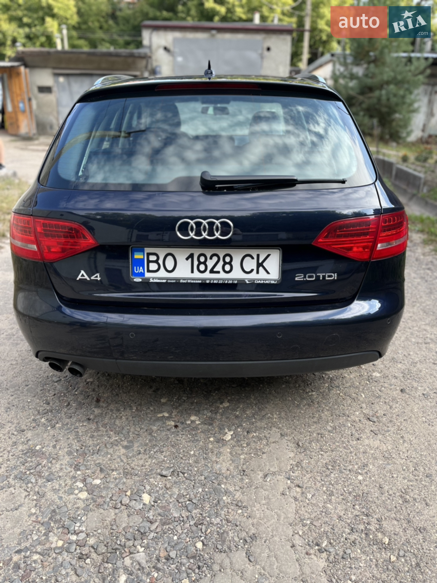 2010 Audi A4 - мініатюра 2