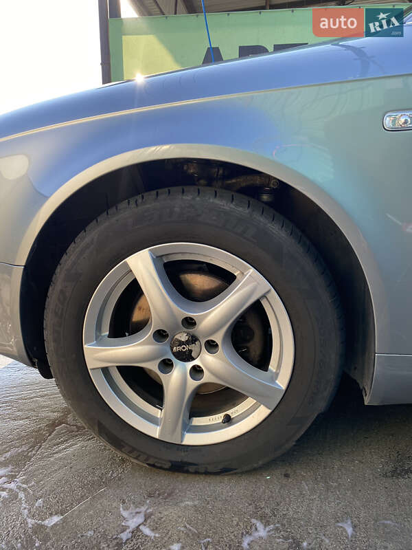 Седан Audi A4 2005 в Дніпрі