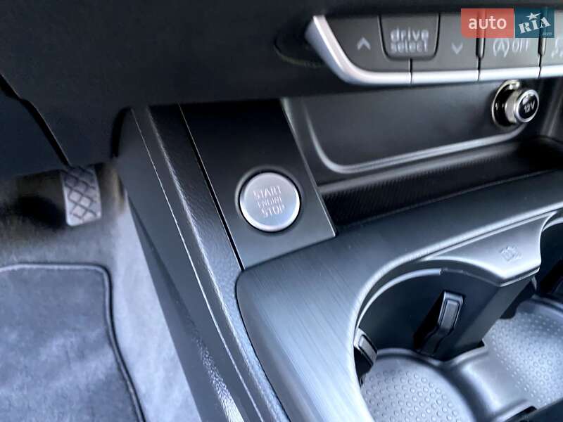 Универсал Audi A4 2018 в Хмельницком