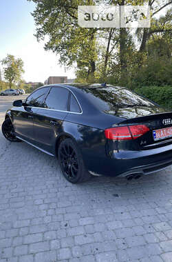 Седан Audi A4 2012 в Львове