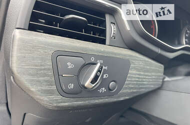 Седан Audi A4 2016 в 