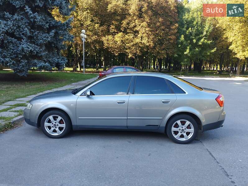 Седан Audi A4 2003 в Полтаве
