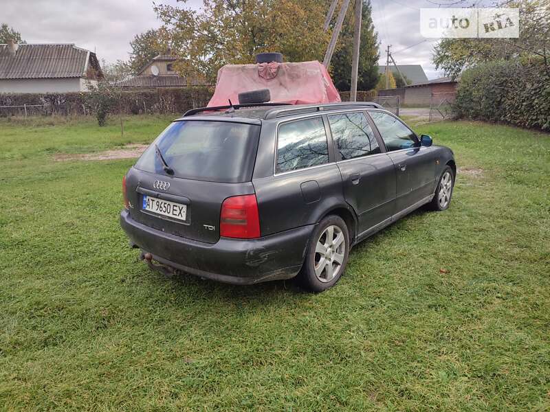 Универсал Audi A4 1998 в Косове