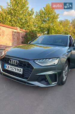 Универсал Audi A4 2020 в 