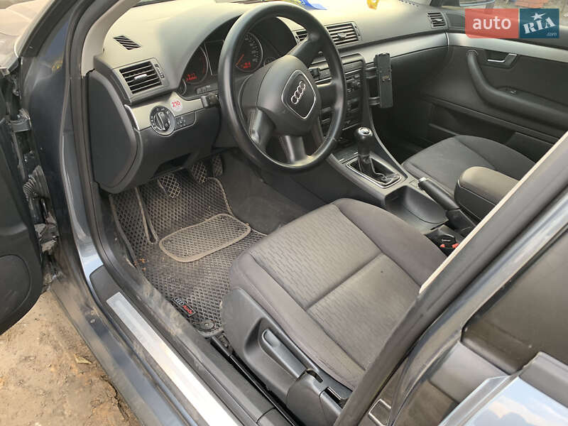 Универсал Audi A4 2005 в Доброполье