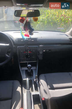 Універсал Audi A4 2004 в Рокитному