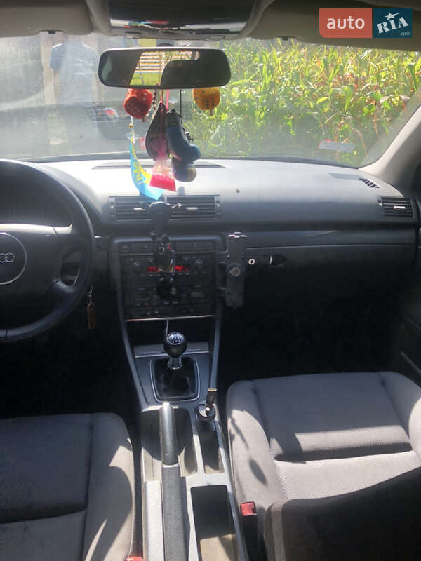 Универсал Audi A4 2004 в Рокитном фото 9 Универсал Audi A4 2004 в Рокитном