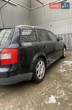 Универсал Audi A4 2002 в Изяславе