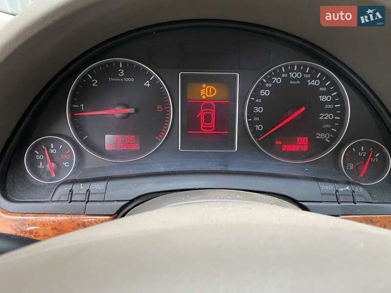 Универсал Audi A4 2002 в Изяславе