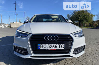 Седан Audi A4 2018 в Львові