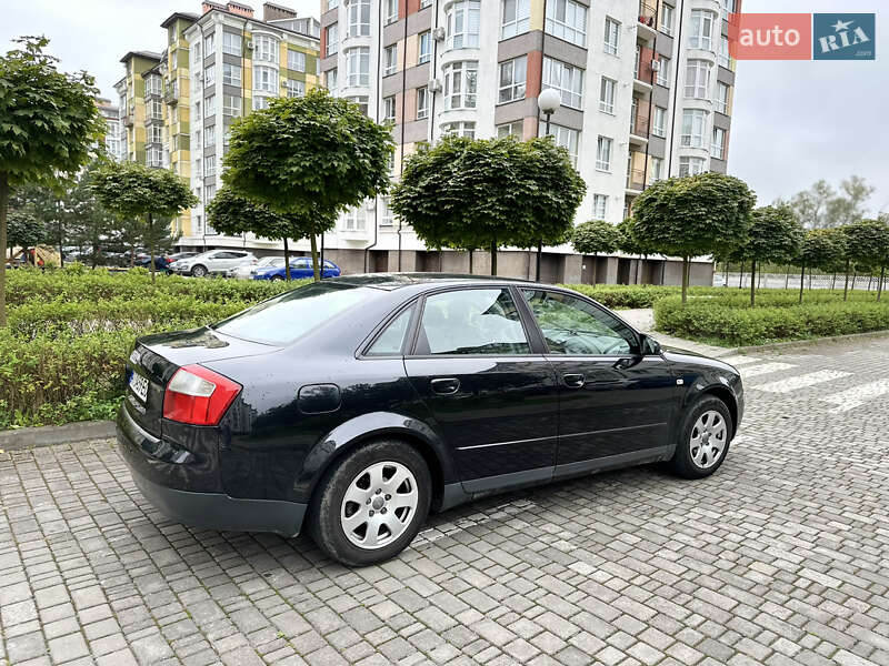 Седан Audi A4 2004 в Ивано-Франковске