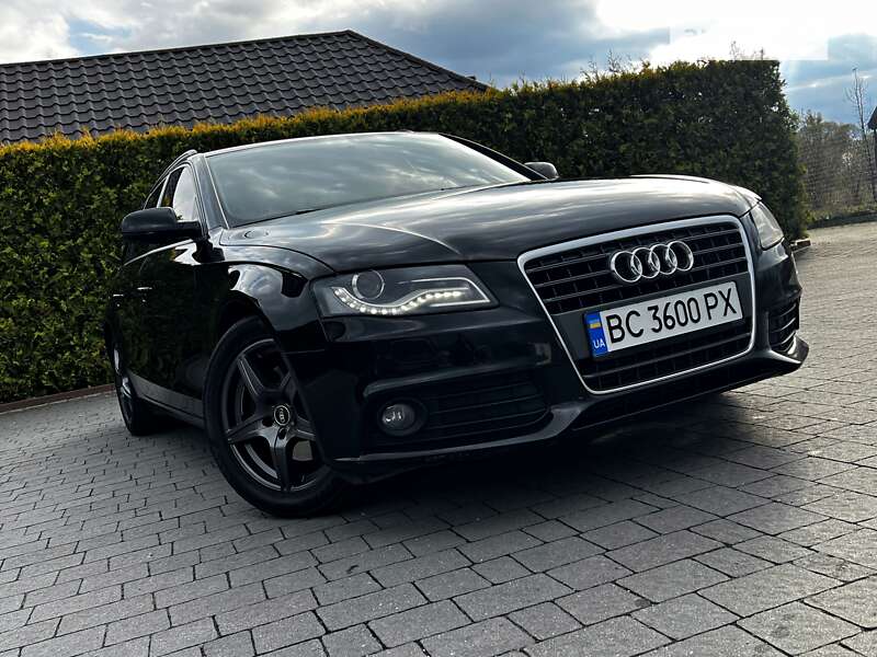 Універсал Audi A4 2010 в Стрию