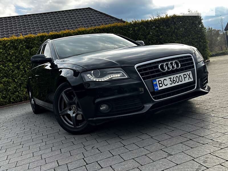 Універсал Audi A4 2010 в Стрию