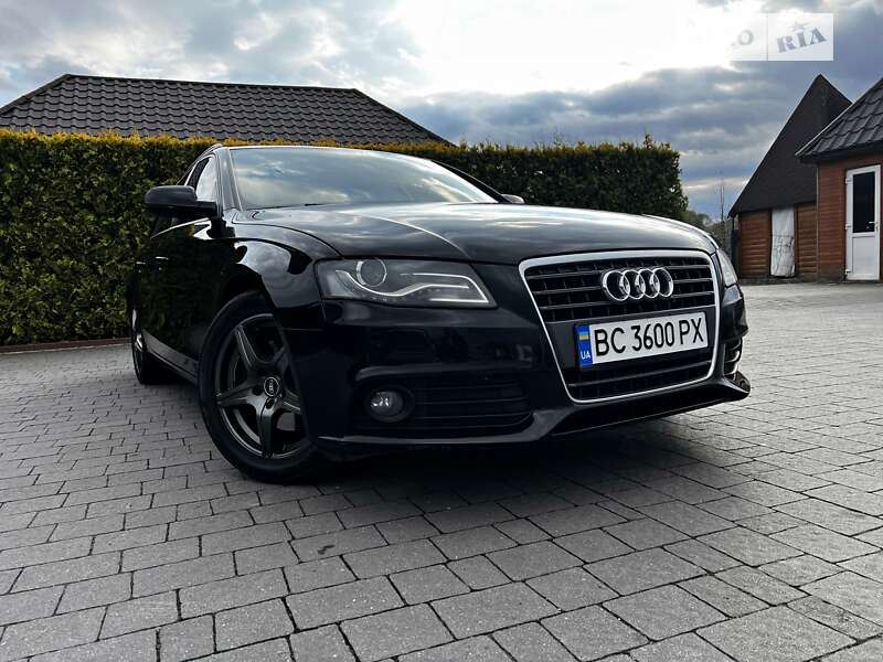 Універсал Audi A4 2010 в Стрию