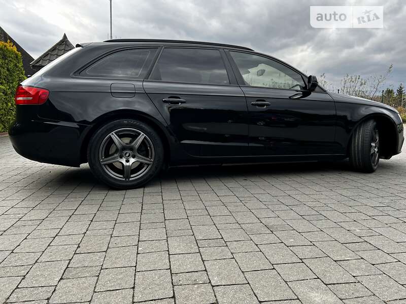 Універсал Audi A4 2010 в Стрию