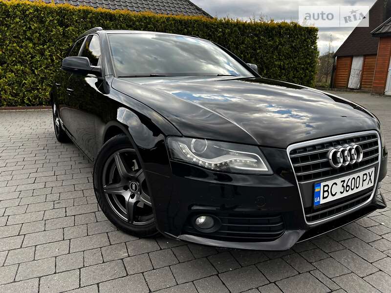 Універсал Audi A4 2010 в Стрию