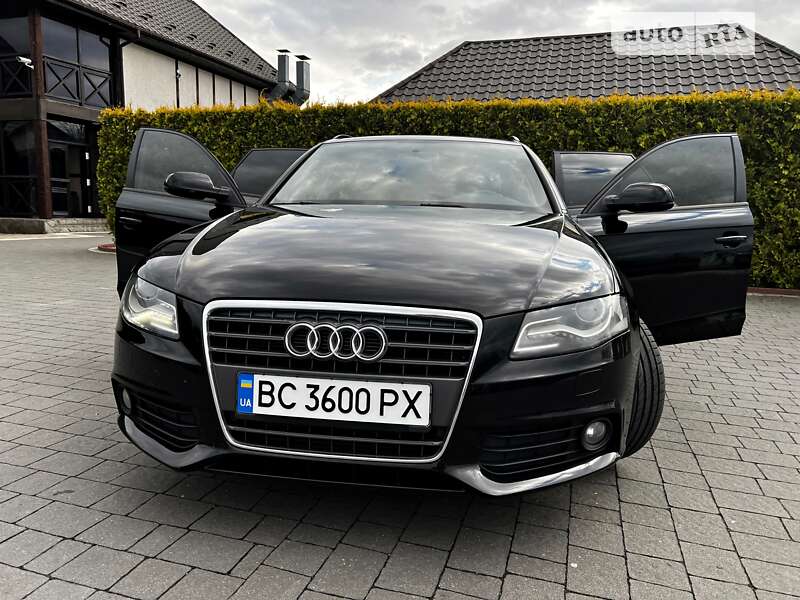 Універсал Audi A4 2010 в Стрию