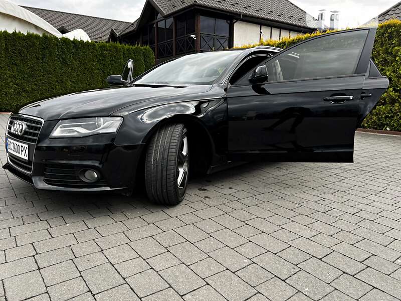 Універсал Audi A4 2010 в Стрию