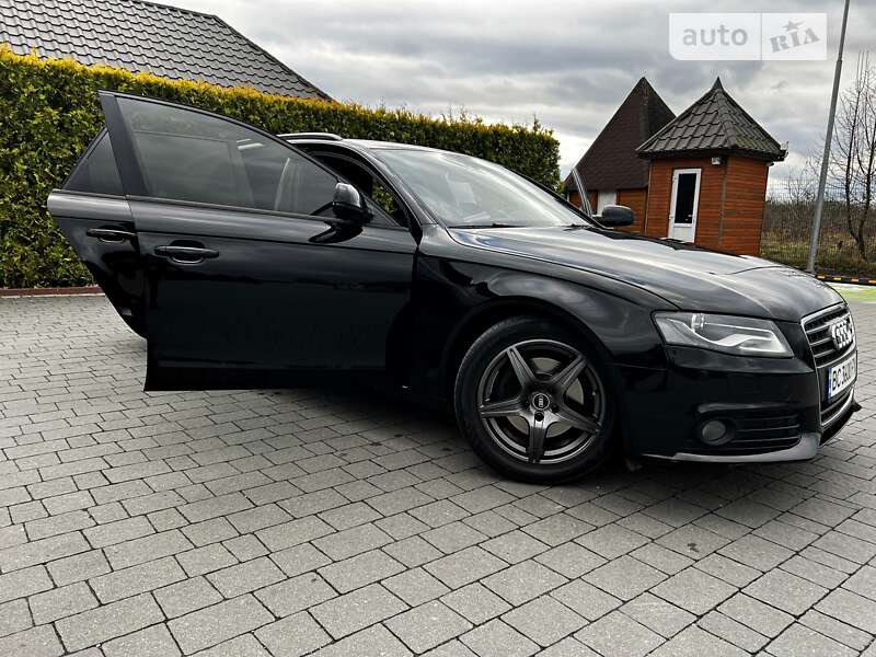 Універсал Audi A4 2010 в Стрию
