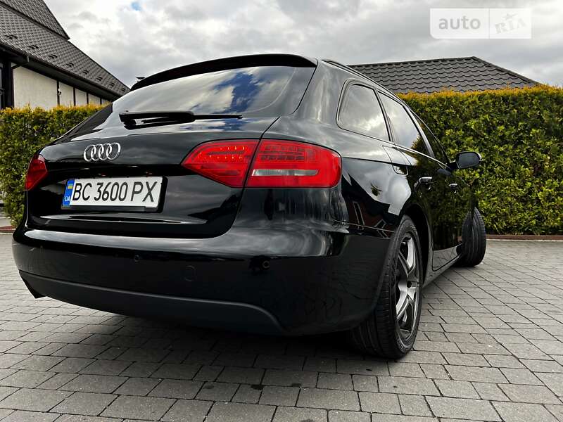 Універсал Audi A4 2010 в Стрию