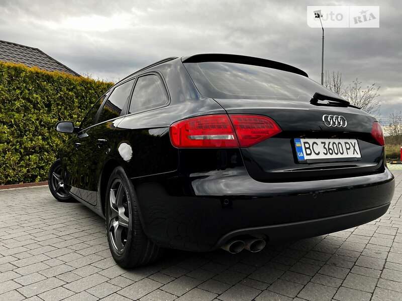 Універсал Audi A4 2010 в Стрию