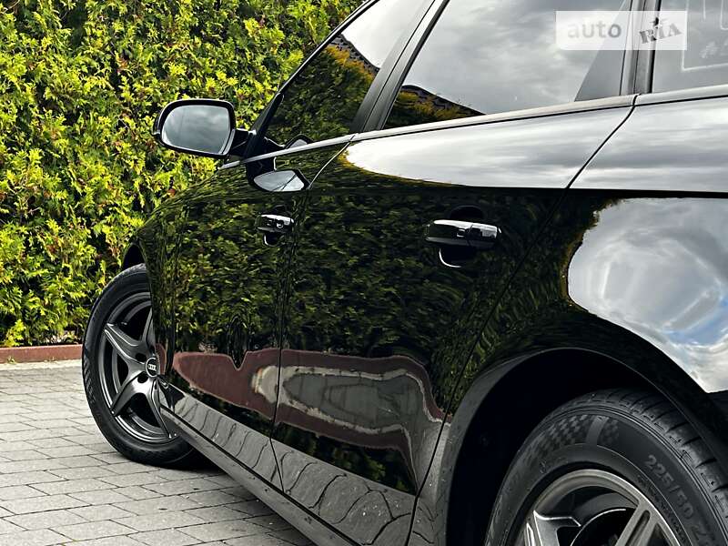 Універсал Audi A4 2010 в Стрию