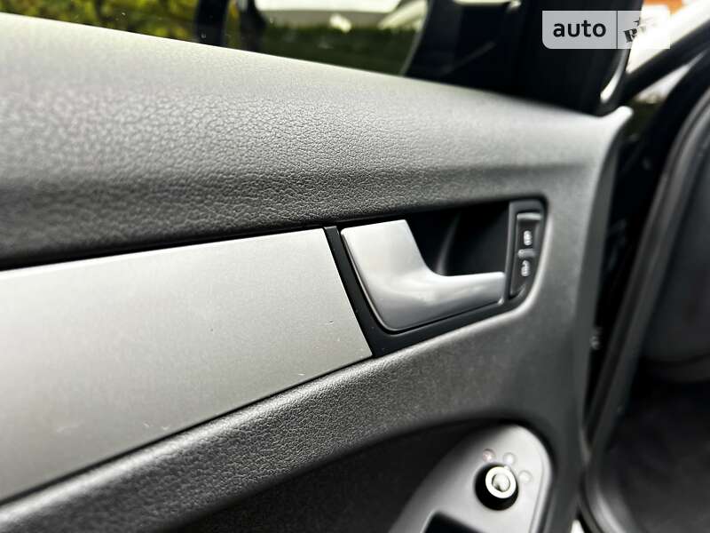 Універсал Audi A4 2010 в Стрию