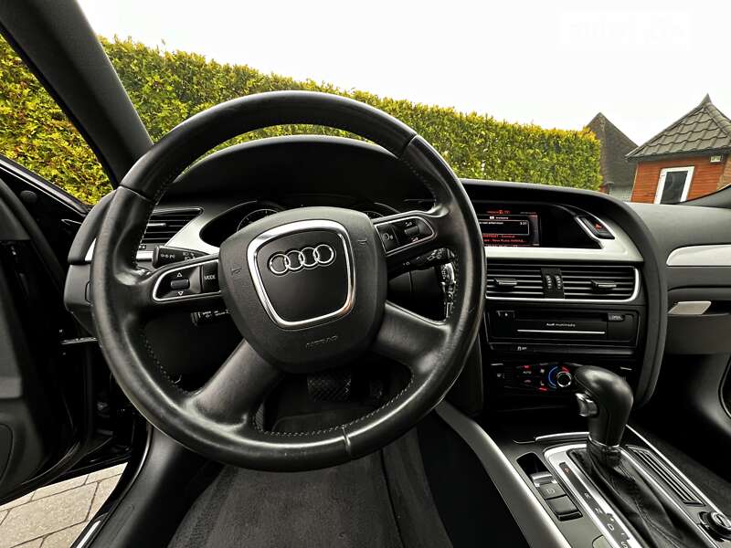 Універсал Audi A4 2010 в Стрию