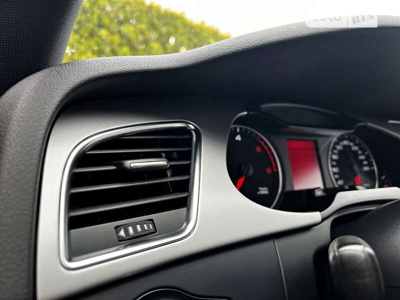Універсал Audi A4 2010 в Стрию