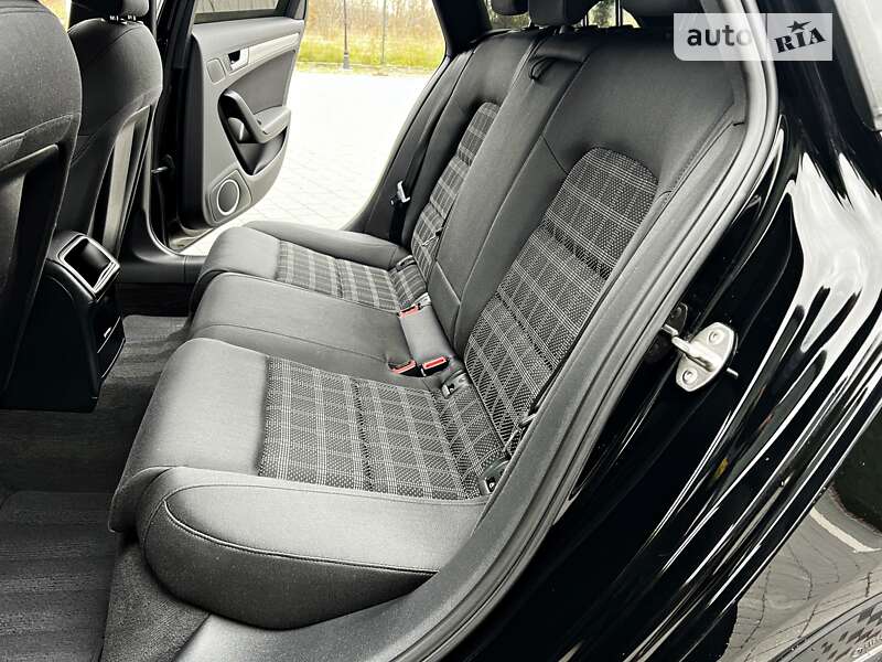 Універсал Audi A4 2010 в Стрию