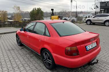 Седан Audi A4 1996 в Чернівцях