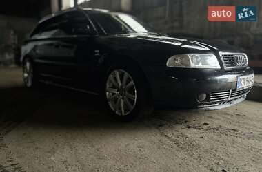 Универсал Audi A4 2000 в Черновцах