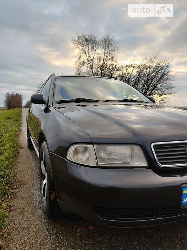 Универсал Audi A4 1996 в Белой Церкви