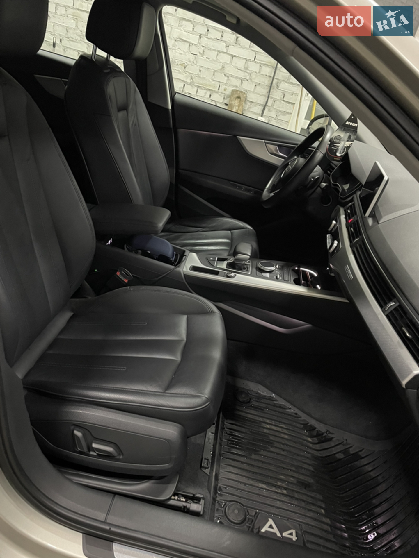 2016 Audi A4 - мініатюра 5