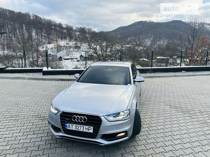 Седан Audi A4 2015 в Яремче