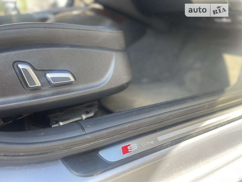 Седан Audi A4 2015 в Яремче