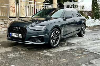 Седан Audi A4 2018 в 