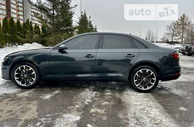 Седан Audi A4 2018 в 