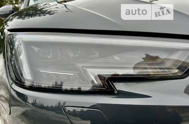 Седан Audi A4 2018 в 