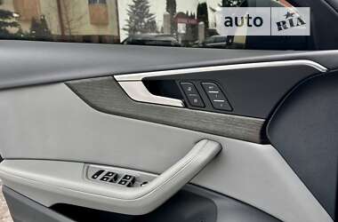 Седан Audi A4 2018 в 