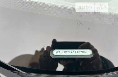 Седан Audi A4 2018 в 