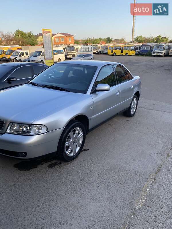 Седан Audi A4 1999 в Ніжині