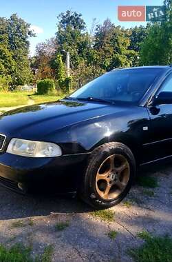 Универсал Audi A4 1999 в Харькове