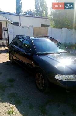Універсал Audi A4 1999 в Харкові