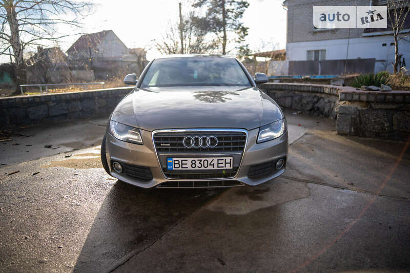 Седан Audi A4 2008 в Южноукраїнську