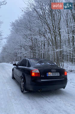 Седан Audi A4 2004 в Копычинце