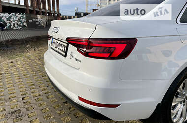 Седан Audi A4 2017 в Хмельницком
